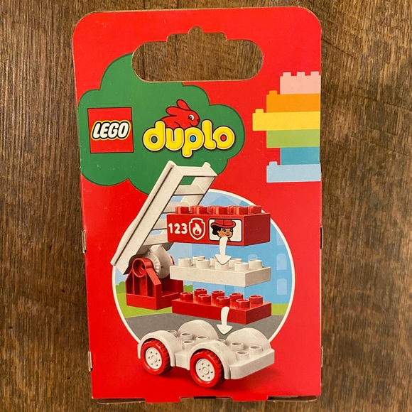 Lego Duplo 10917 My First Fire Truck, new, factory sealed, age 1 1/2+, retired - Picture 2 of 2
